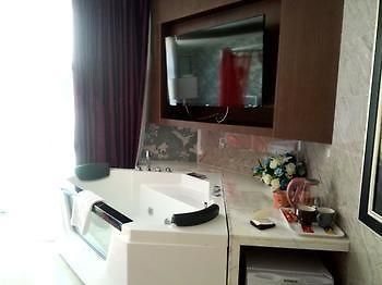 Zhengzhou Goodnight Hotel Jicheng  Zewnętrze zdjęcie